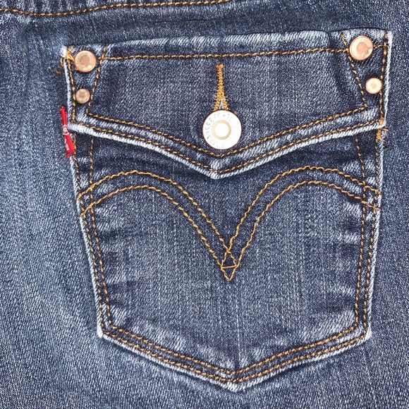 Levi ripped 526 slender boot cut jeans - Picture 12 of 14